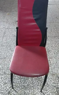 صندلی چرم فلزی