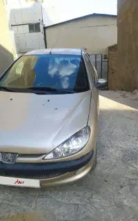 ۲۰۶ مدل ۸۳معاوضه باخودرو