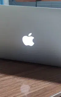 لپ تاپ مک بوک ایر ۷ اپل با ویندوز ۸