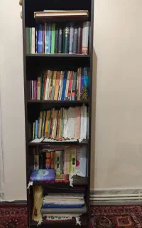 قفسه چوبی