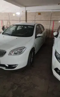 برلیانس ۳۳۰ موتور بزرگ