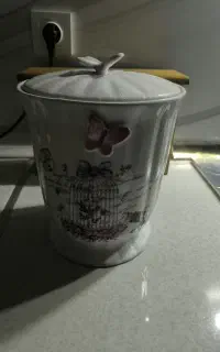 سطل سرامیکی مناسب برای سرویس بهداشتی