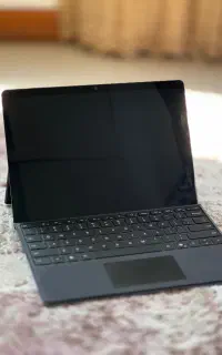 سرفیس ۱۱ پرو ایکس الایت ۵۱۲گیگ هارد و ۱۶ گیگ رم