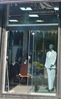 فروشنده ماهر و باسابقه ( مانتو)