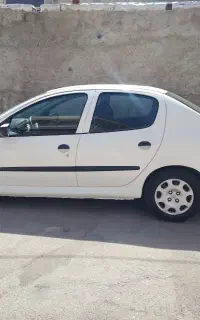 پژو ۲۰۶sd v8
