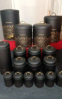 سرویس آشپزخانه بانکه حبوبات،جا ادویه ،سطل زباله و.