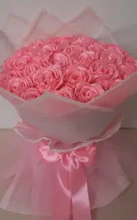 دسته گل روبانی و تراول