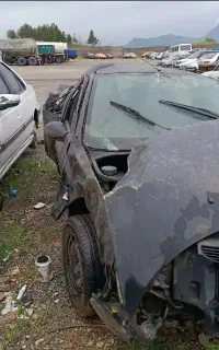 ۲۰۶/مدل ۸۱/زیر قیمت