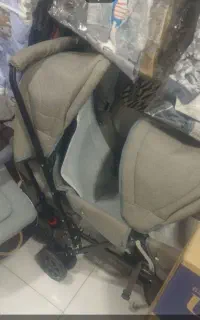 کالسکه دوقلو تمیز مرتب دوسه بار استفاده شده