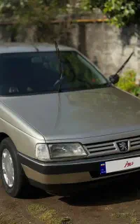 پژو‌ ۴۰۵ بژ