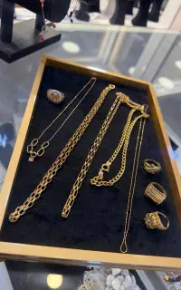 سینی بدون اجرت در طلا فروشی در حد نو