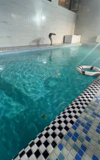 اینجا خوش بگذرون