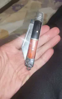 چاقو بسیار تیز معاوضه با پرنده