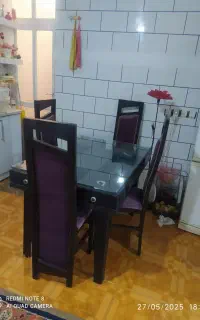 میز غذاخوری