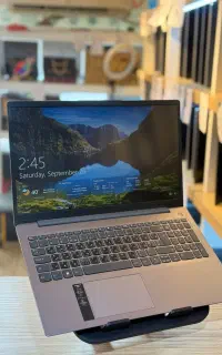 lenovo ideapad با رم و هارد بالا core i7 نسل ۱۱