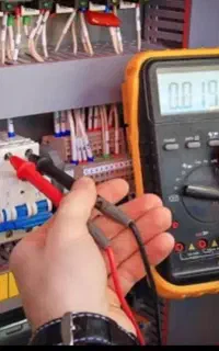 برقکار ساختمان ،صنعت و plc تعمیر درایو ،سافت،