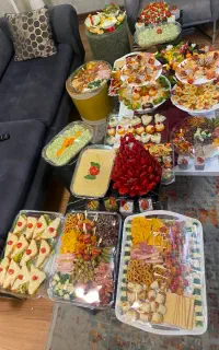 سفارش پذیری فینگرفود و کیک و دسر