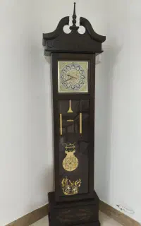 ساعت ایستاده