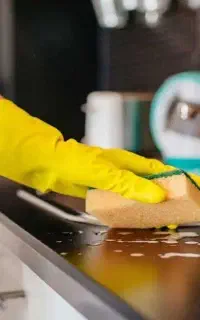 شرکت خدماتی نظافتی نوین با نظافتچی خانم و اقا