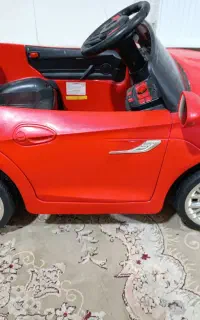 یک عدد ماشین شارژی سالم