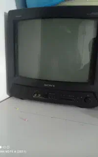 تلوزیون رنگی