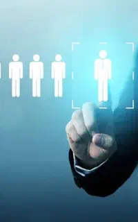 استخدام در کافی نت