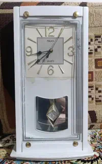 ساعت دیواری