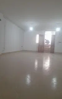 نقاشی ساختمان با ۱۰ سال ثابقه