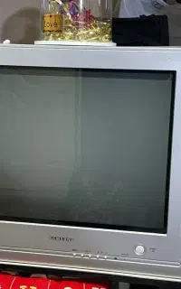 باند وتلویزیون در حدنو قیمت باهم ۵میلیون فوری