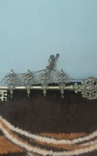 رخت اویزبرنزی