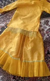 لباس محلی کودکانه