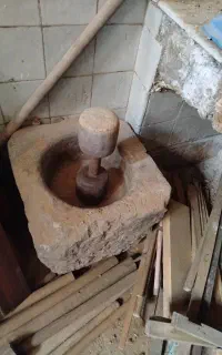 هاونگ سنگی قدمت بالای ۲۰۰ سال