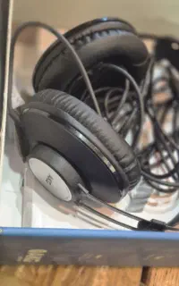 هدفون akg و کارت صدا native instruments