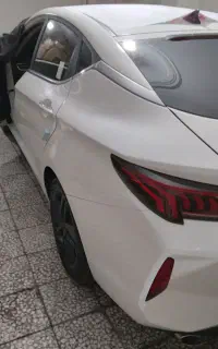 کی ام سی j7 مدل ۱۴۰۴
