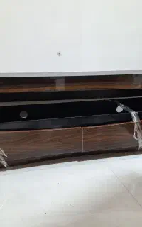 میز تلویزیون ۶۵