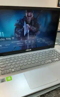 لپتاپ asus