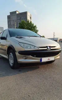 206 هاچبک فرانسوی اصیل