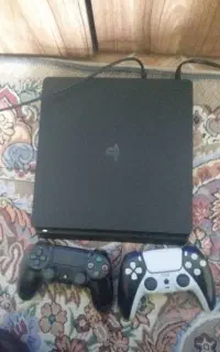 ps4 slim 1tra ۲ دسته