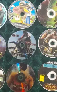 ۶۰ عدد سی دی PS2 و DVD