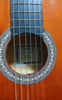 گیتار یاماهاC40