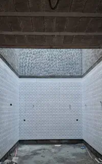 کارگر بنایی کاشی کار همکار