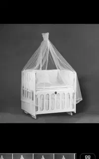 گهواره کنار مادر