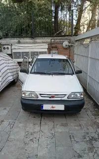 پراید سفید