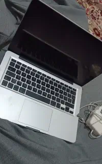 لب تاب مک بوک 2009