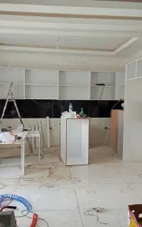 به یک شاگرد کابینت ساز نیازمندم(MDF)