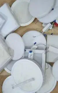 تعداد17عدد چراغ روکارتوکار فول لایت سالم وخراب