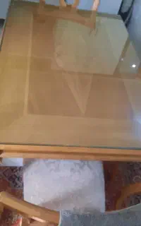 میز ناهار خوری ۴ نفره