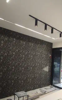 نصب کاغذ دیواری