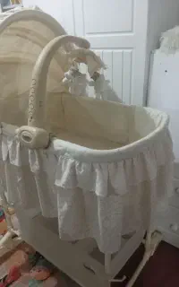 تخت ووسایل نوزاد