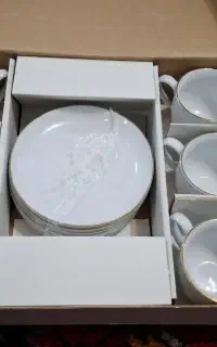 ست استکان و نلبعکی آکبند با کارتون